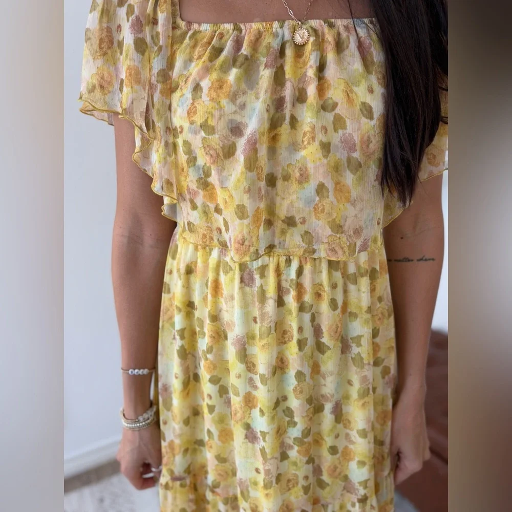 Gorgeous floral maxi dress - Picture 4 of 4